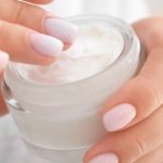 保湿ケアを徹底して乾燥肌対策を！